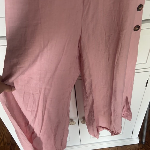 Lulus pink wide leg romper - Picture 4 of 6